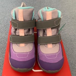 NWT See Kai Run Atlas II WP/IN Purple/Gray Size 10